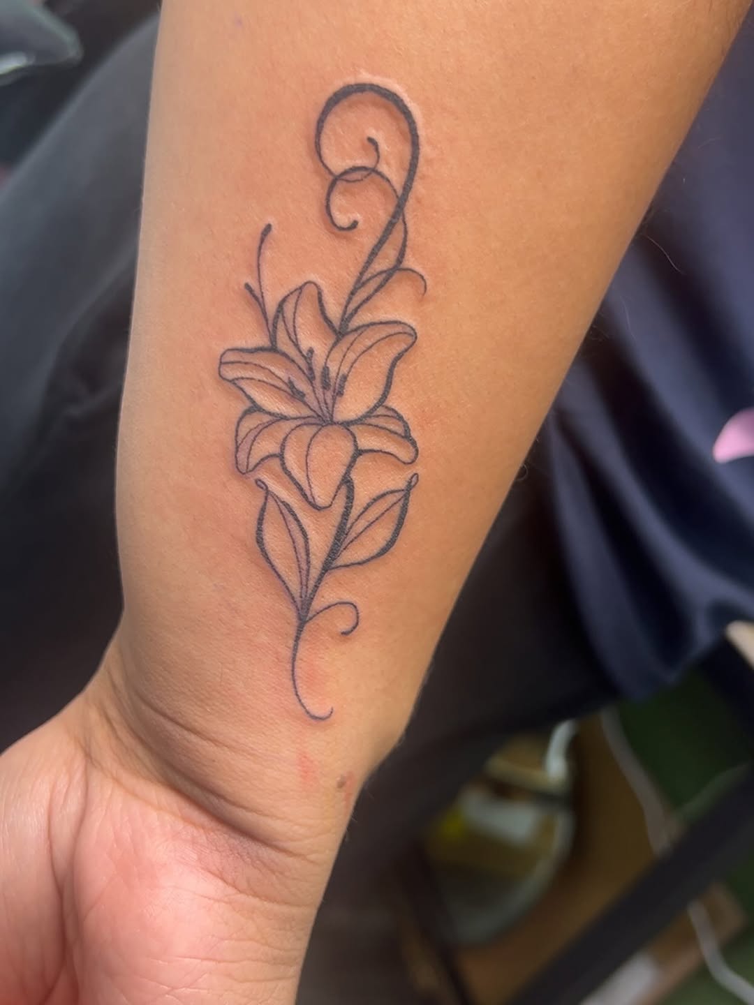 Tattoo by @cash_monii_tattoos — fine_line