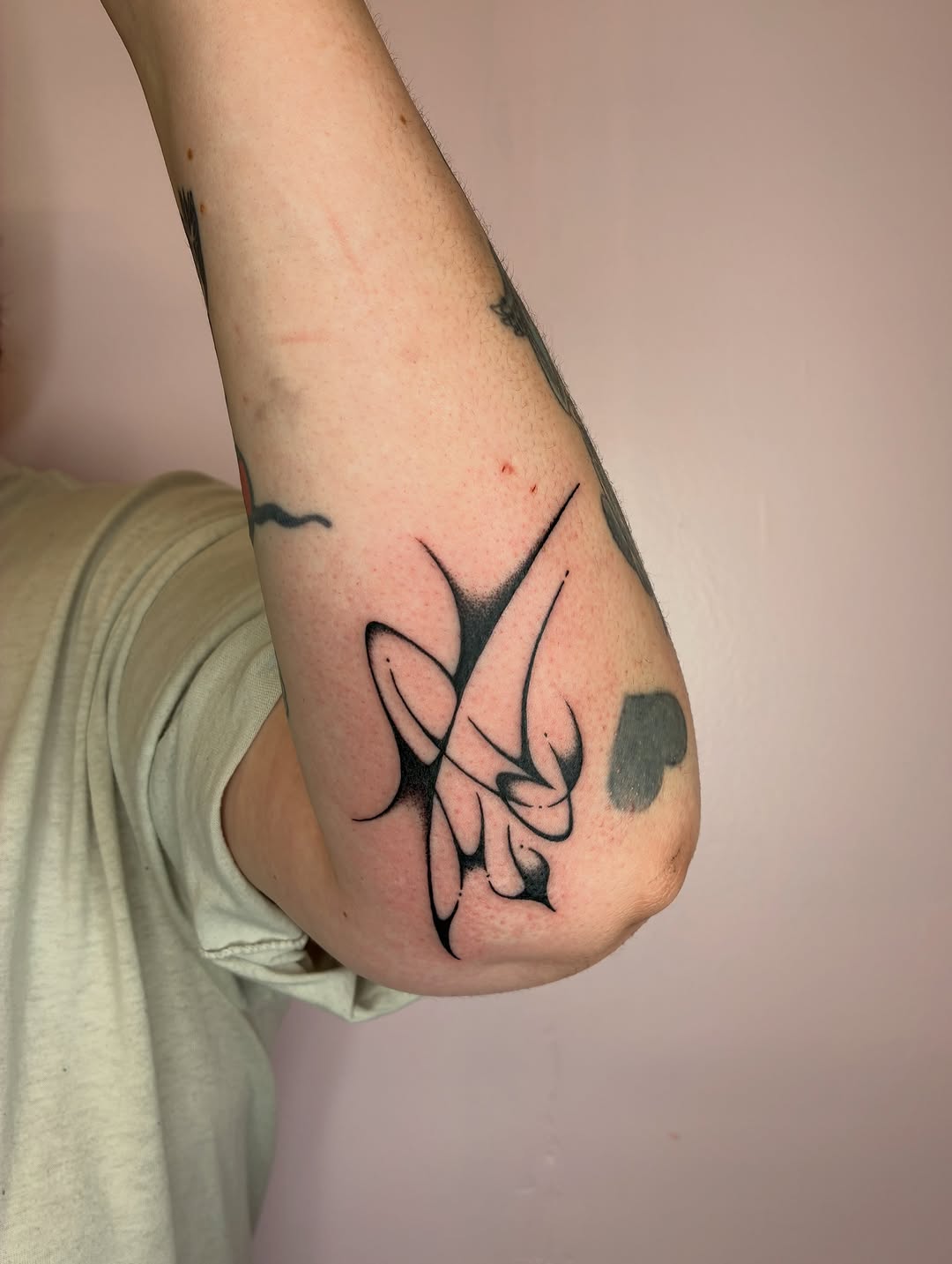 Tattoo by @sess_world β illustrative, blackwork