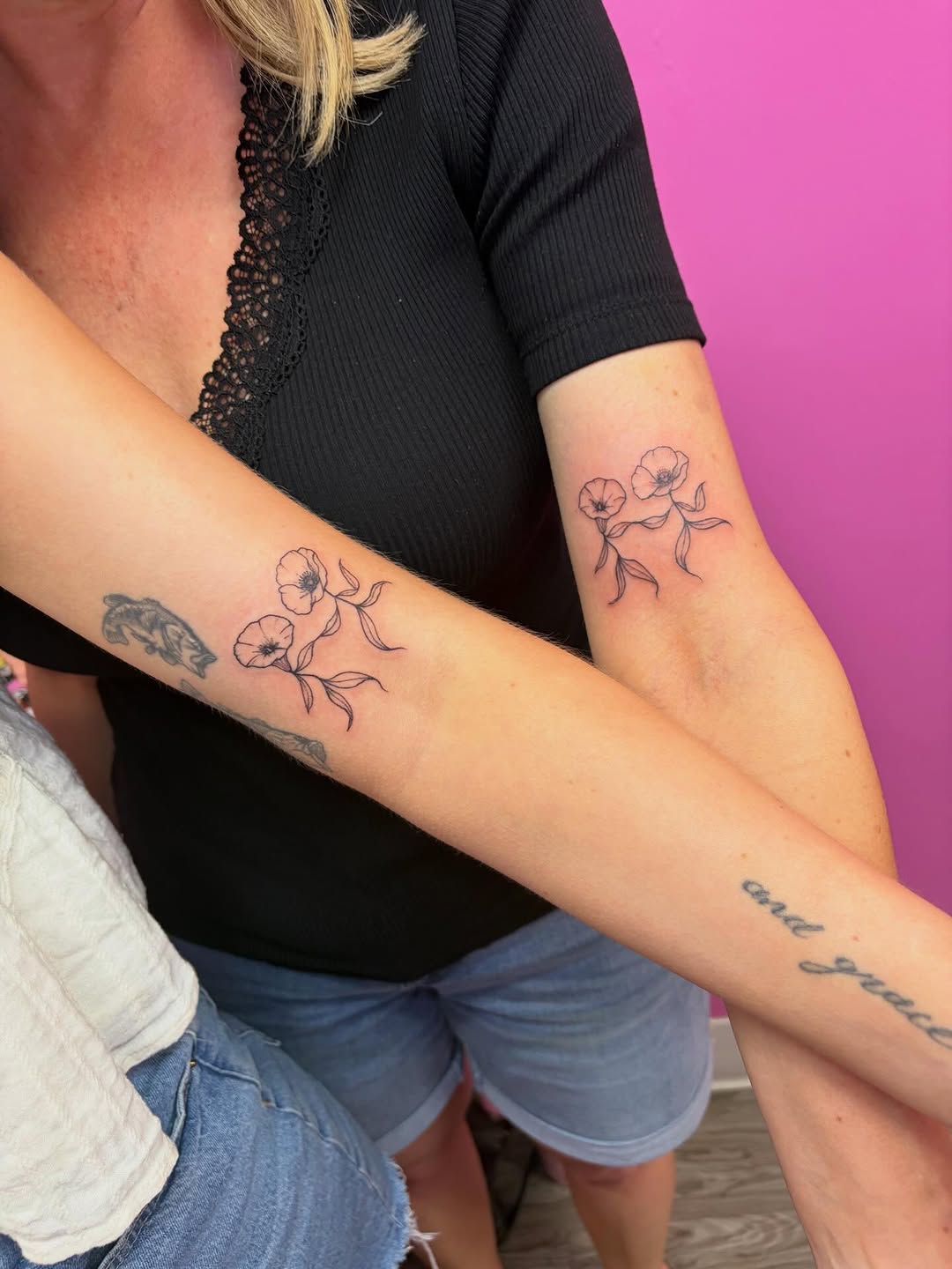Tattoo by @pinklavishtattoos โ fine_line, illustrative