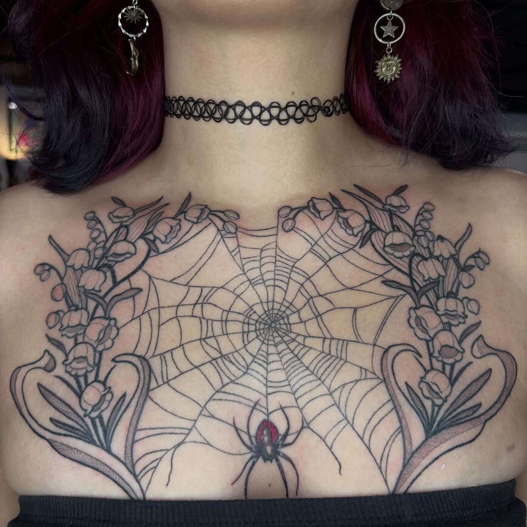 Tattoo by @manicpixietattoos — black_and_grey, fine_line