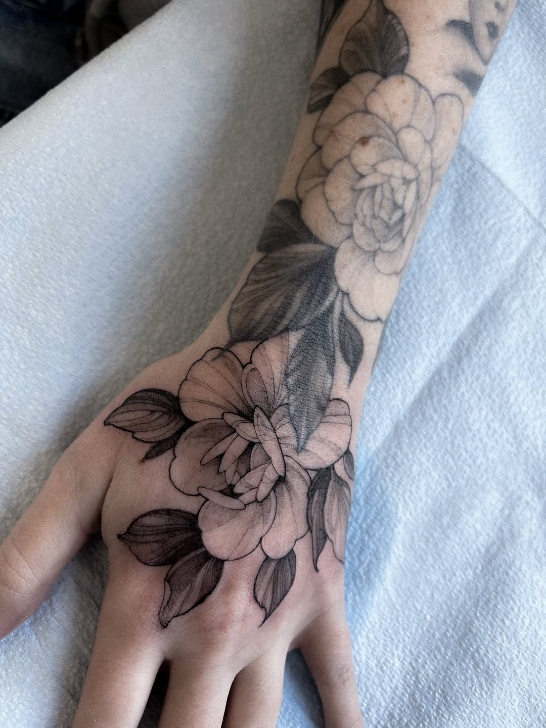 Tattoo by @zozutattoo β black_and_grey, realism