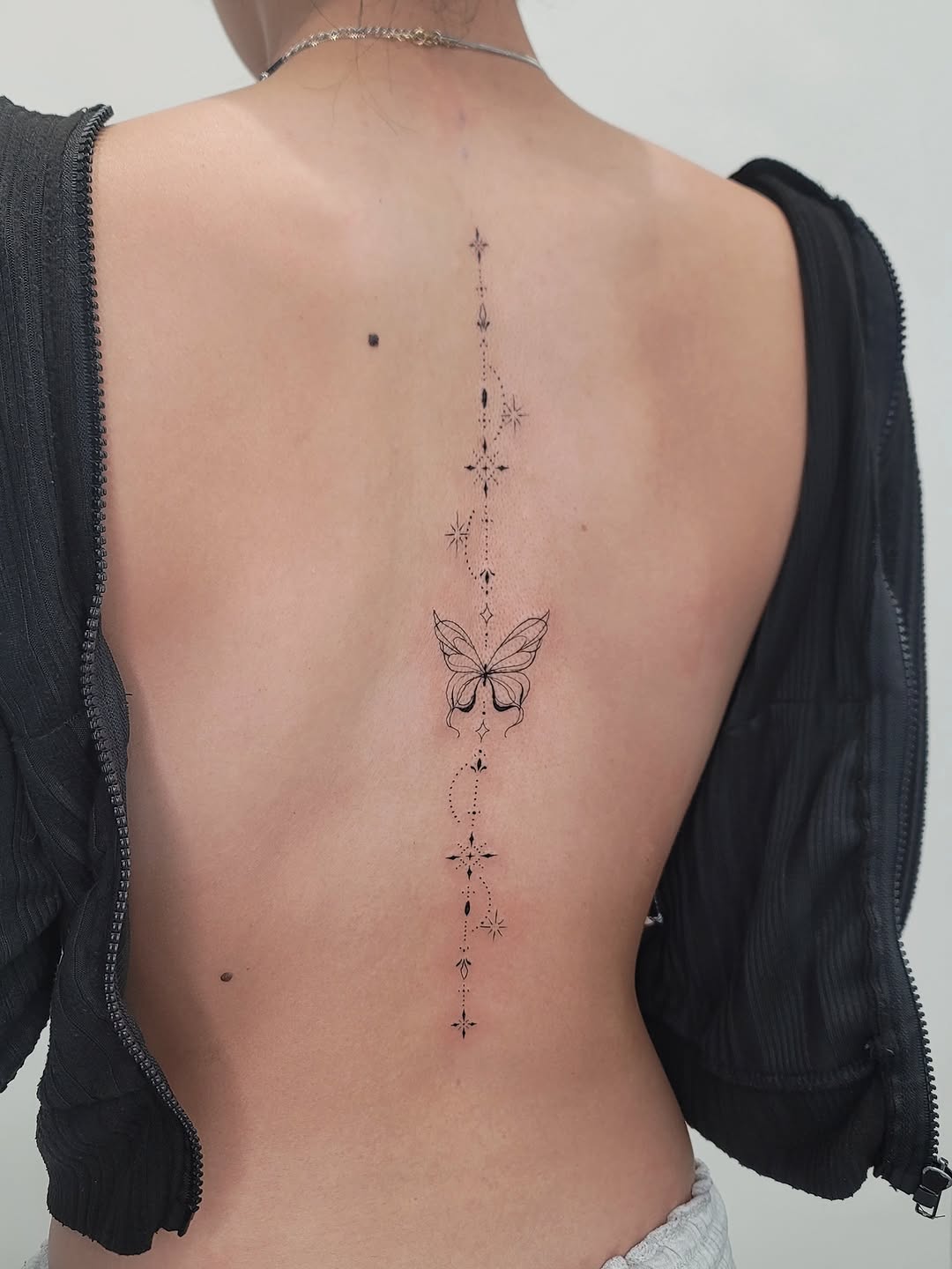 Tattoo by @christinaphungtattoos — fine_line, illustrative