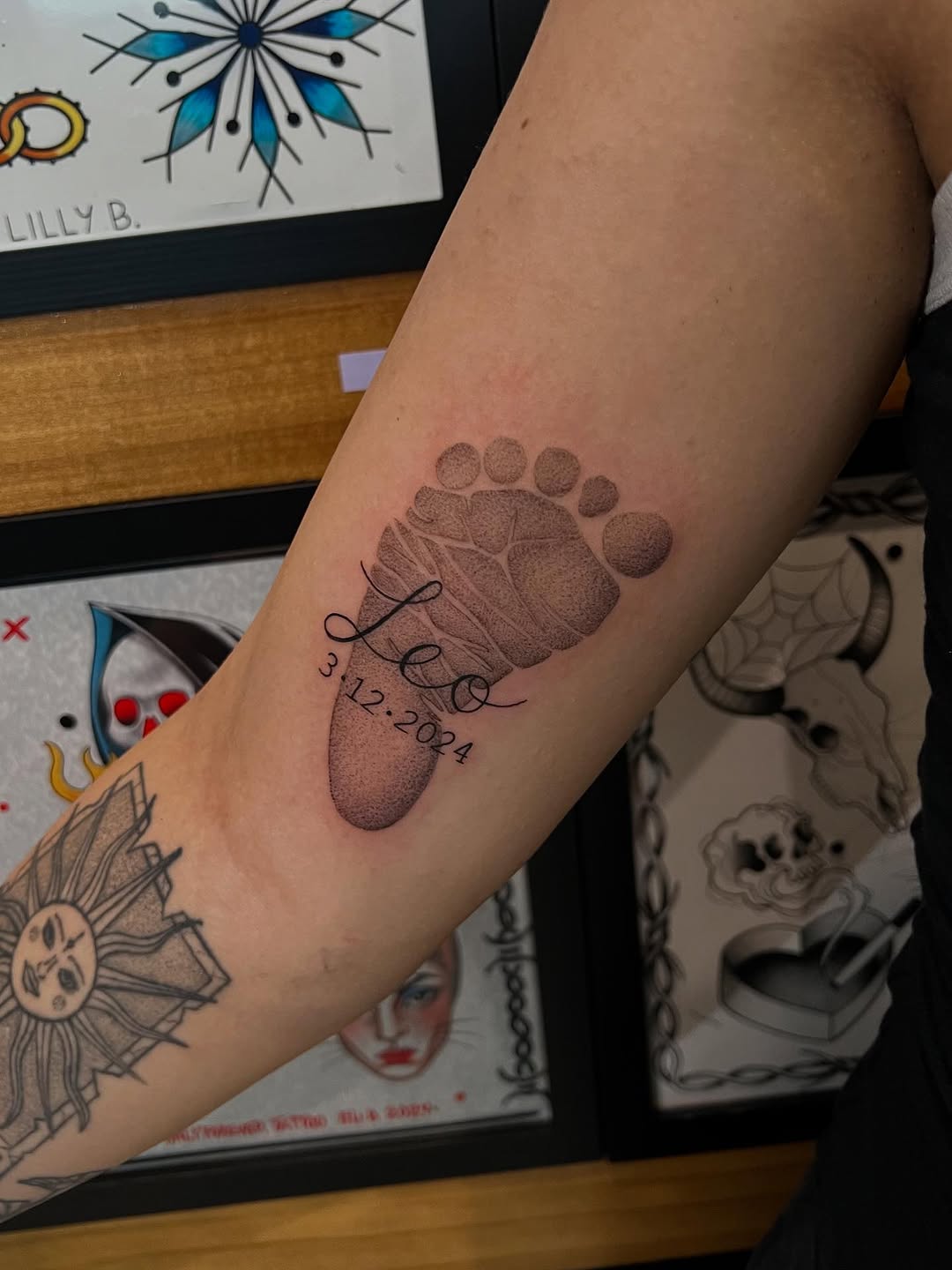 Tattoo by @alyssadragetattoo — fine_line, illustrative