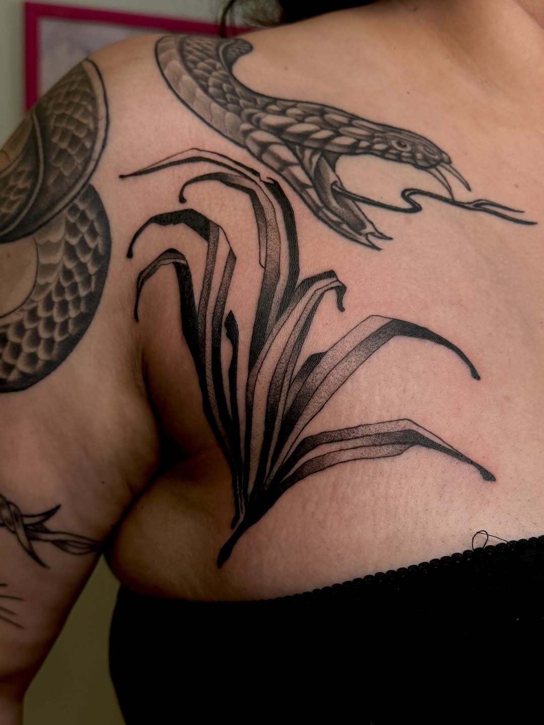 Tattoo by @maisontheprofessional — black_and_grey, dotwork