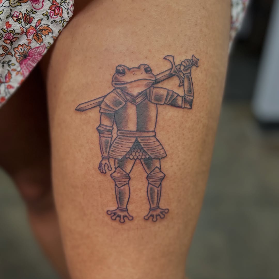 Tattoo by @natjohnson.tattoos โ black_and_grey