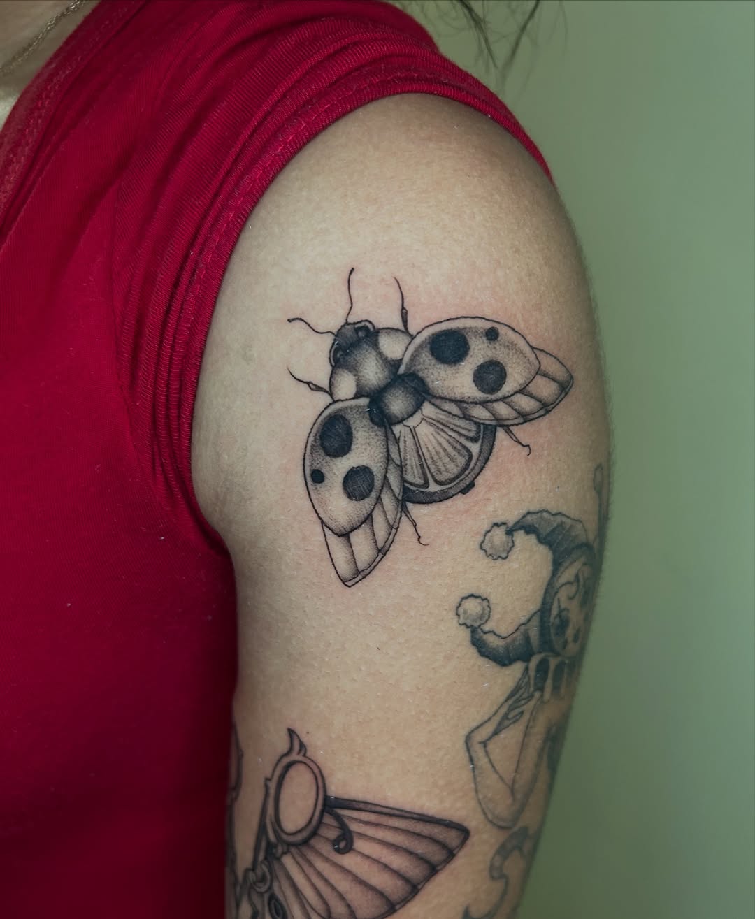 Tattoo by @ghoulysh β black_and_grey