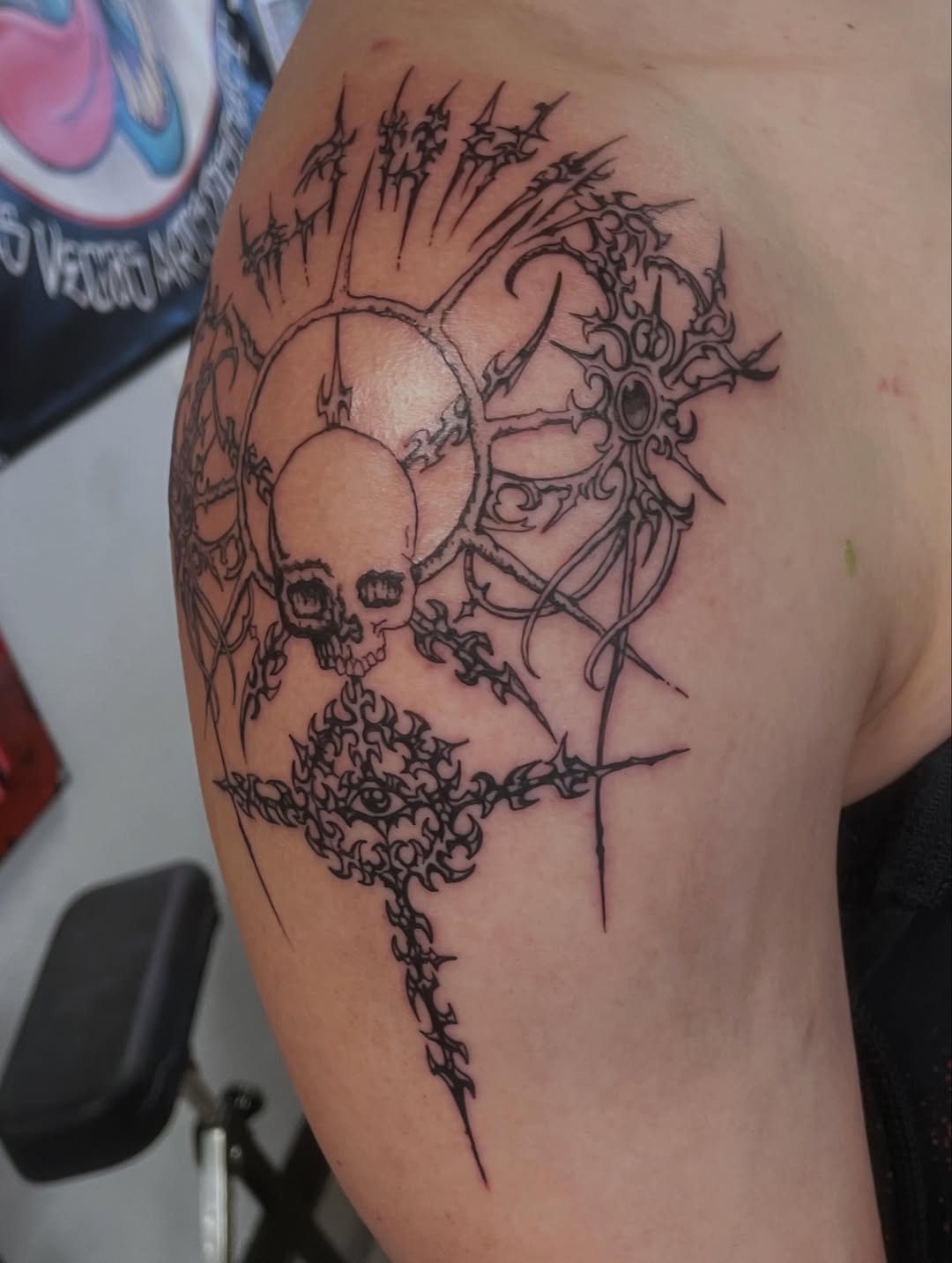 Tattoo by @tattoomebella — blackwork, ornamental