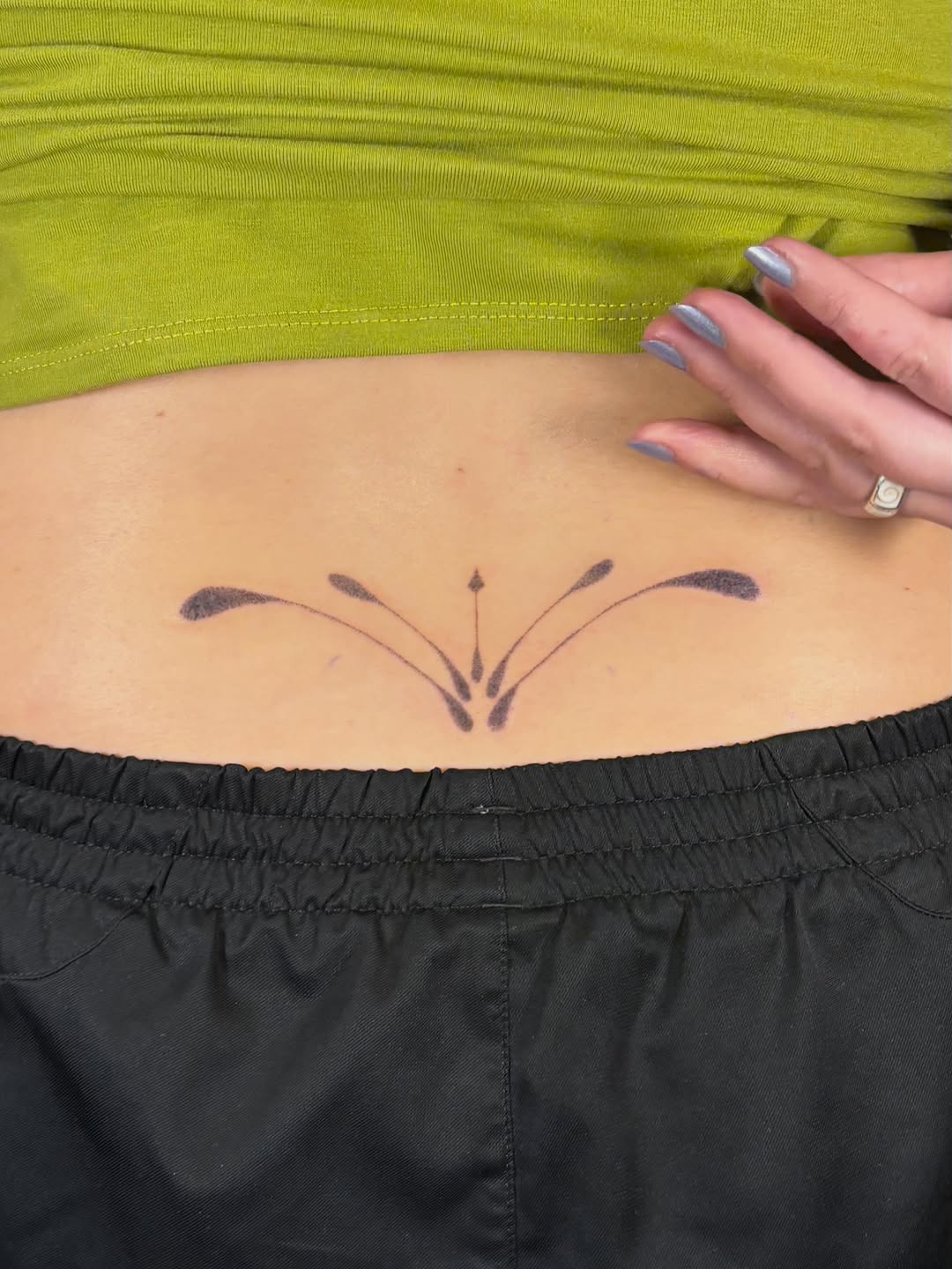 Tattoo by @saint.jillian — minimalist
