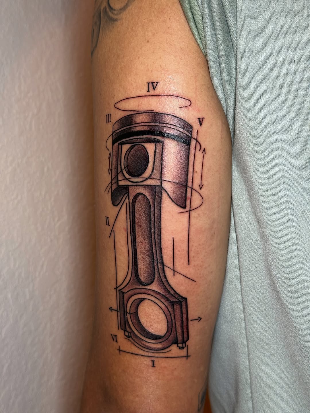 Tattoo by @mozeratti.tattoos — black_and_grey