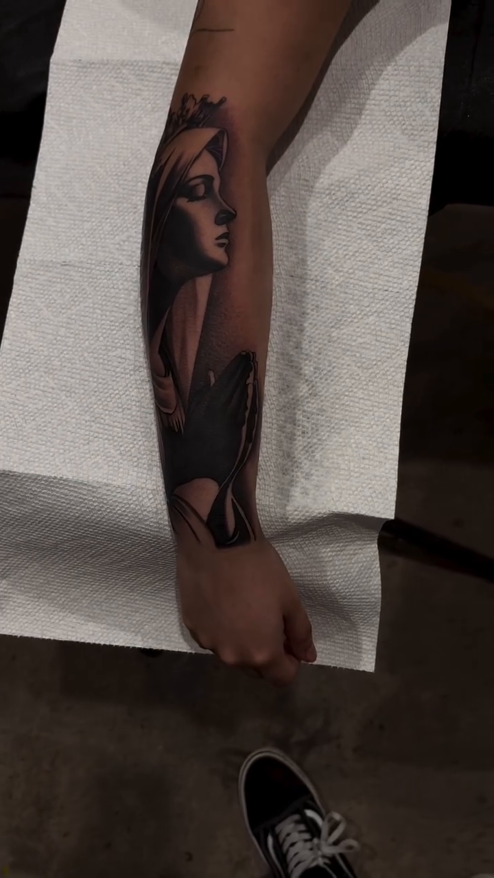 Tattoo by @xaviersalinastats — black_and_grey, realism