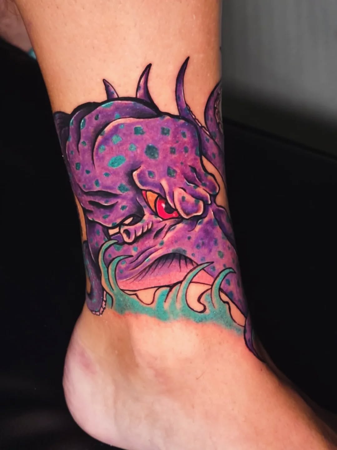 Tattoo by @johnnyloudertattoo β new_school