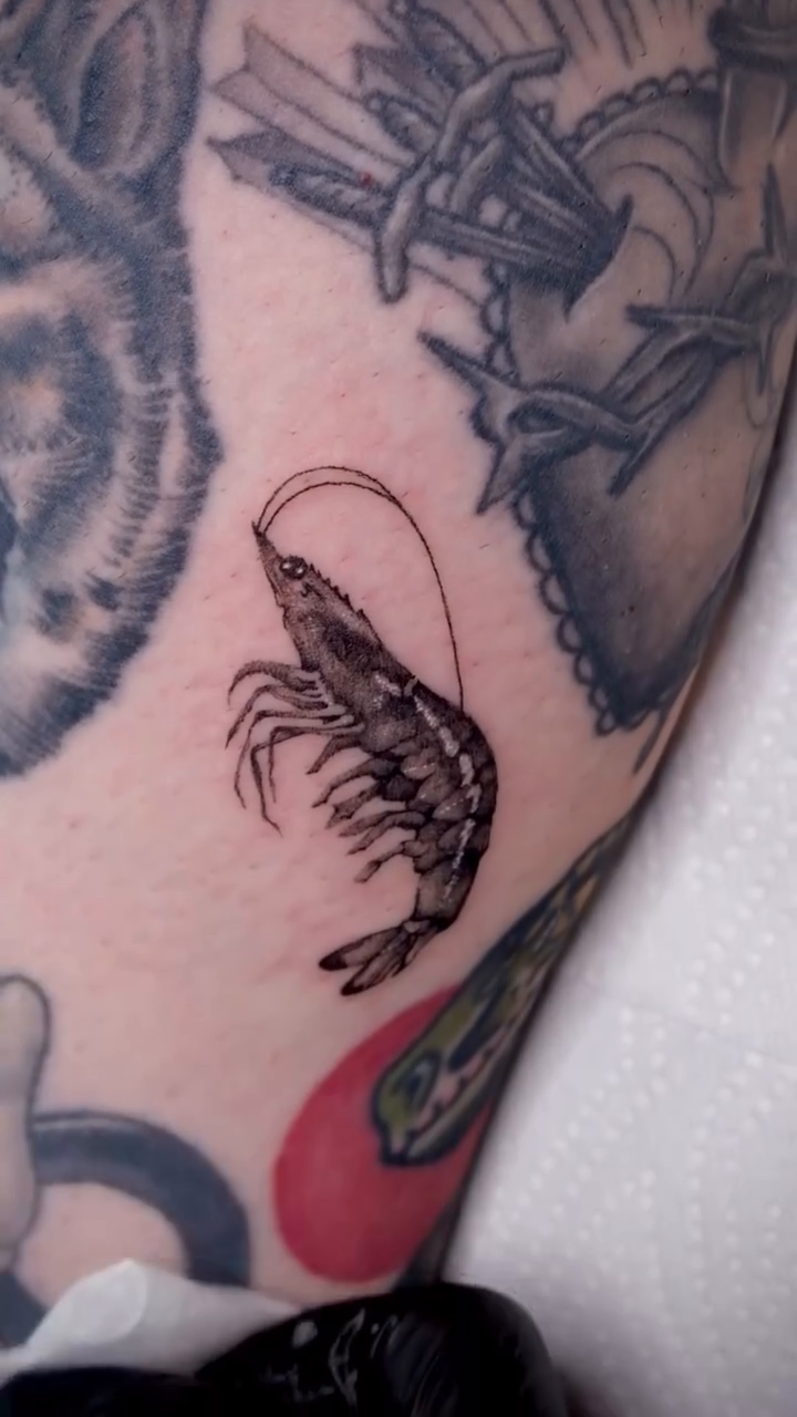 Tattoo by @aliceholdcrofttattoo — fine_line