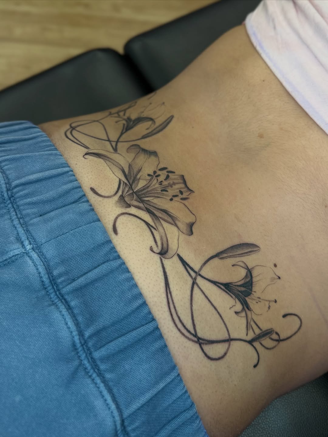 Tattoo by @mortatattoos — fine_line, black_and_grey