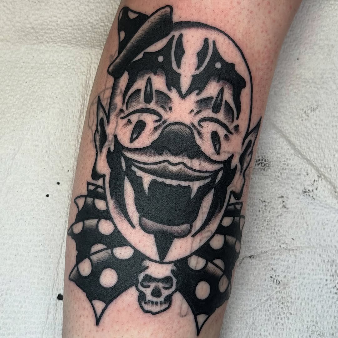 Tattoo by @colbybarrontattoo โ american_traditional