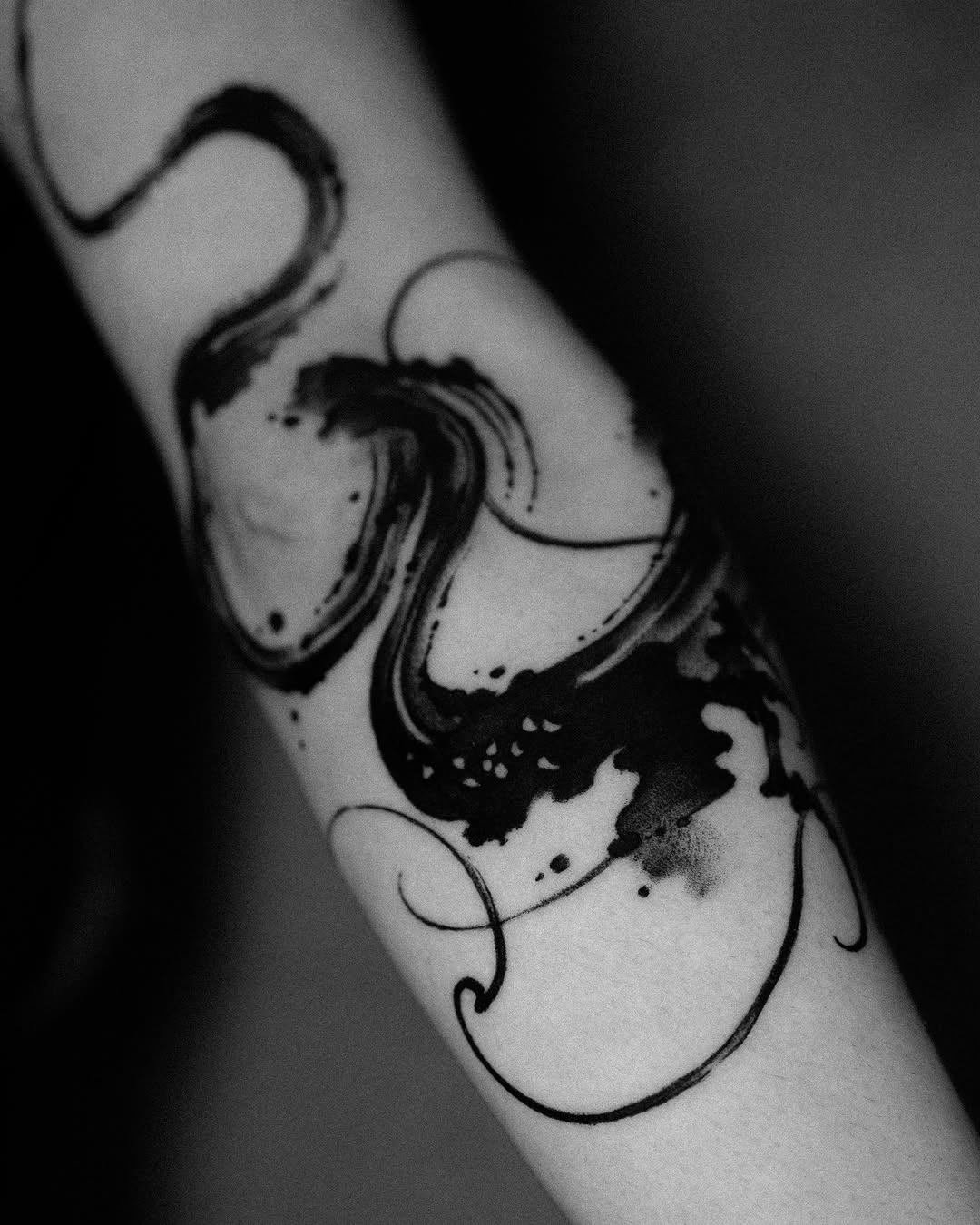 Tattoo by @low.original — blackwork, illustrative