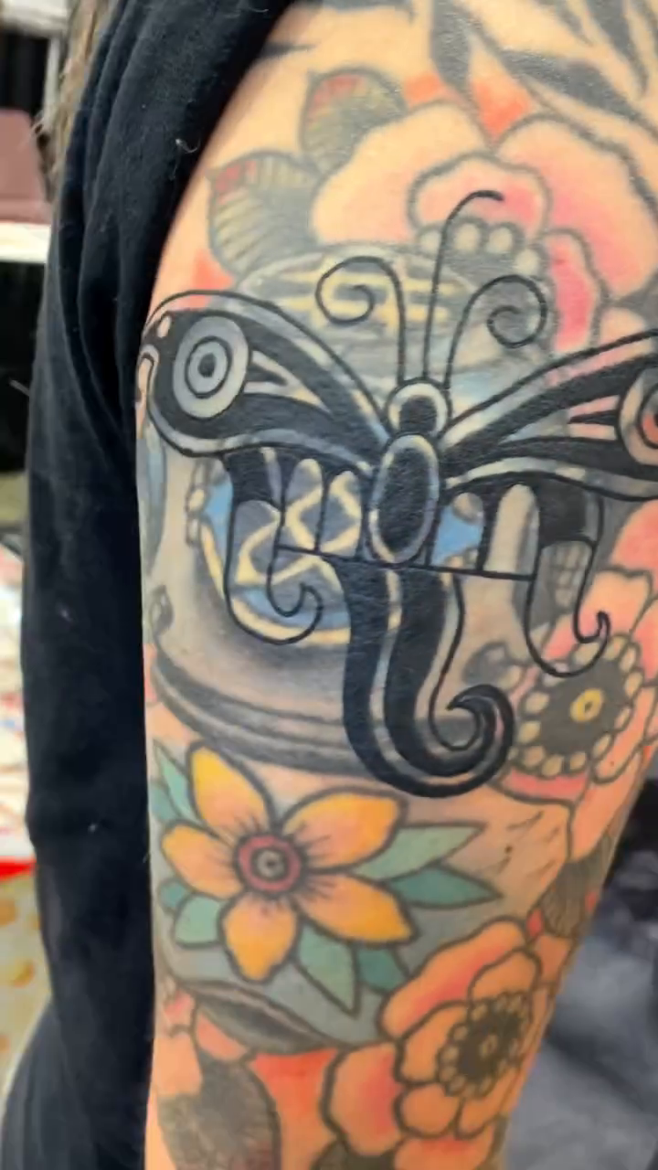 Tattoo by @seektheroots โ american_traditional