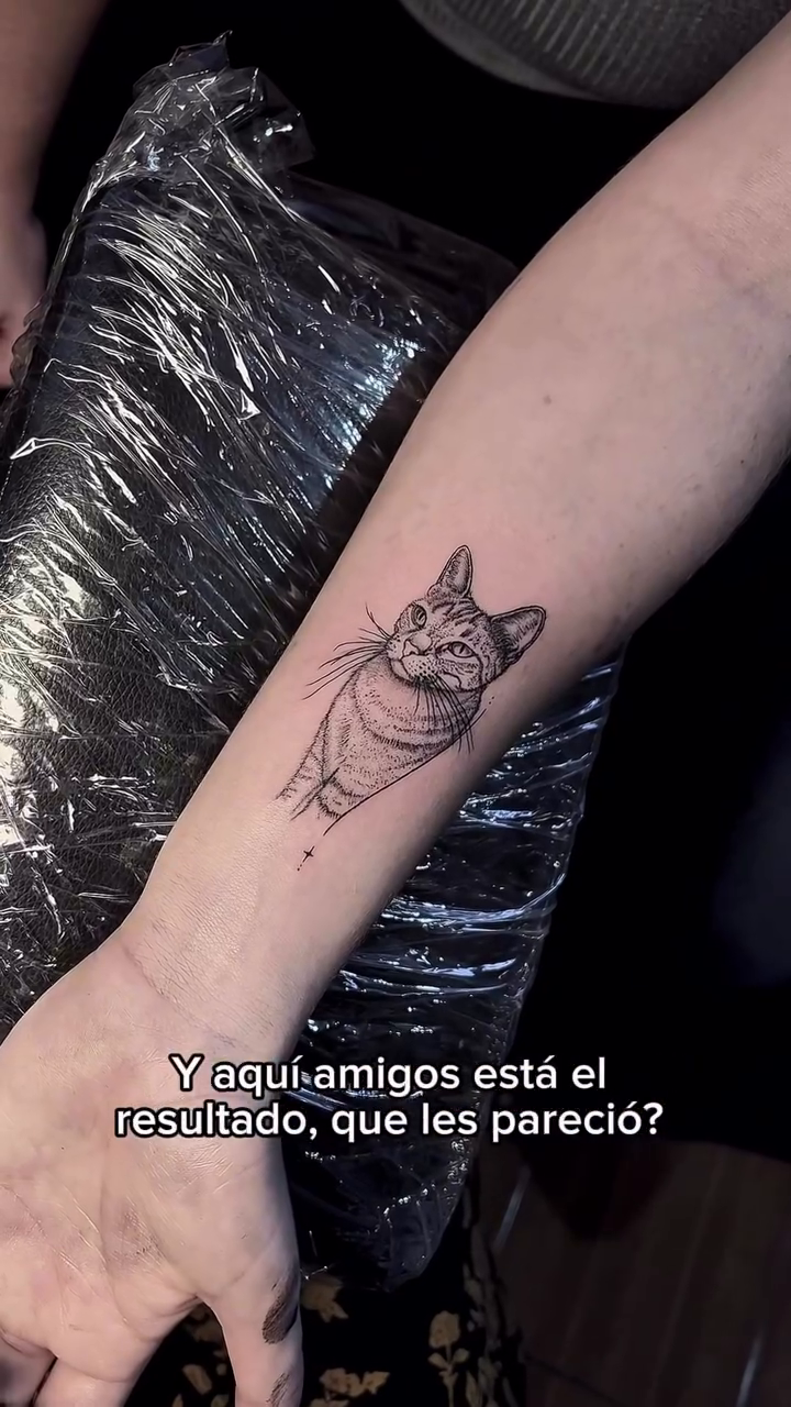 Tattoo by @deza.art — fine_line, realism
