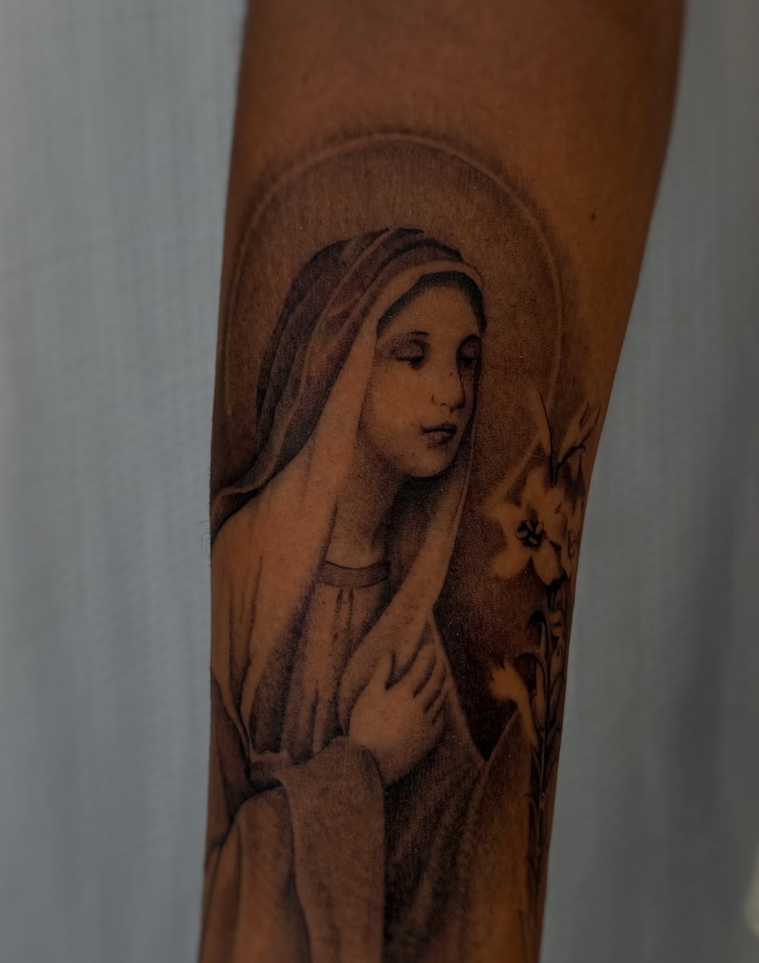 Tattoo by @mortatattoos — black_and_grey, realism