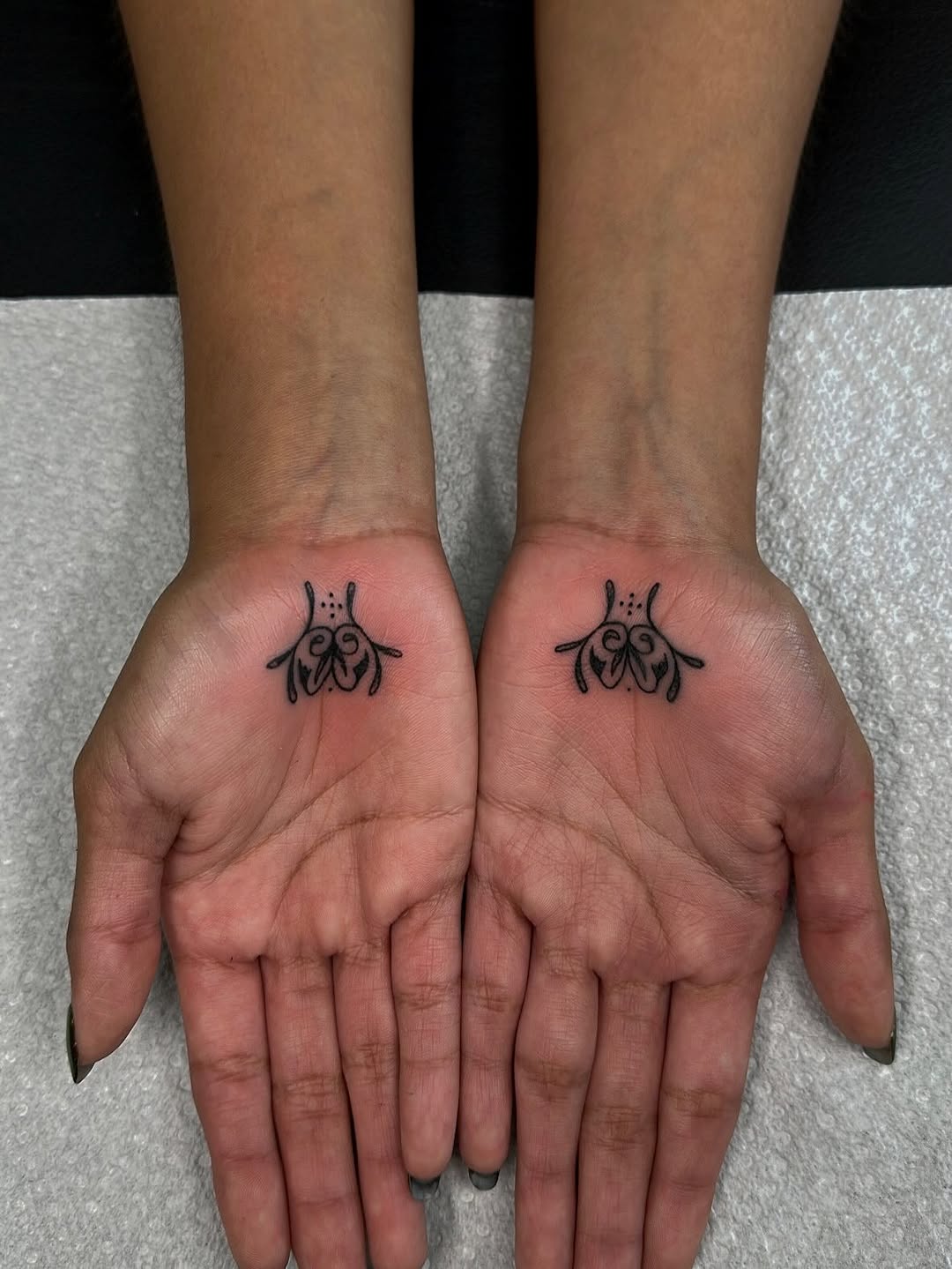 Tattoo by @ash.elrey — fine_line, minimalist