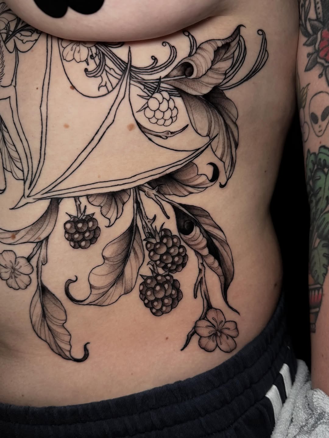 Tattoo by @lyssa_jtattoo — black_and_grey, fine_line