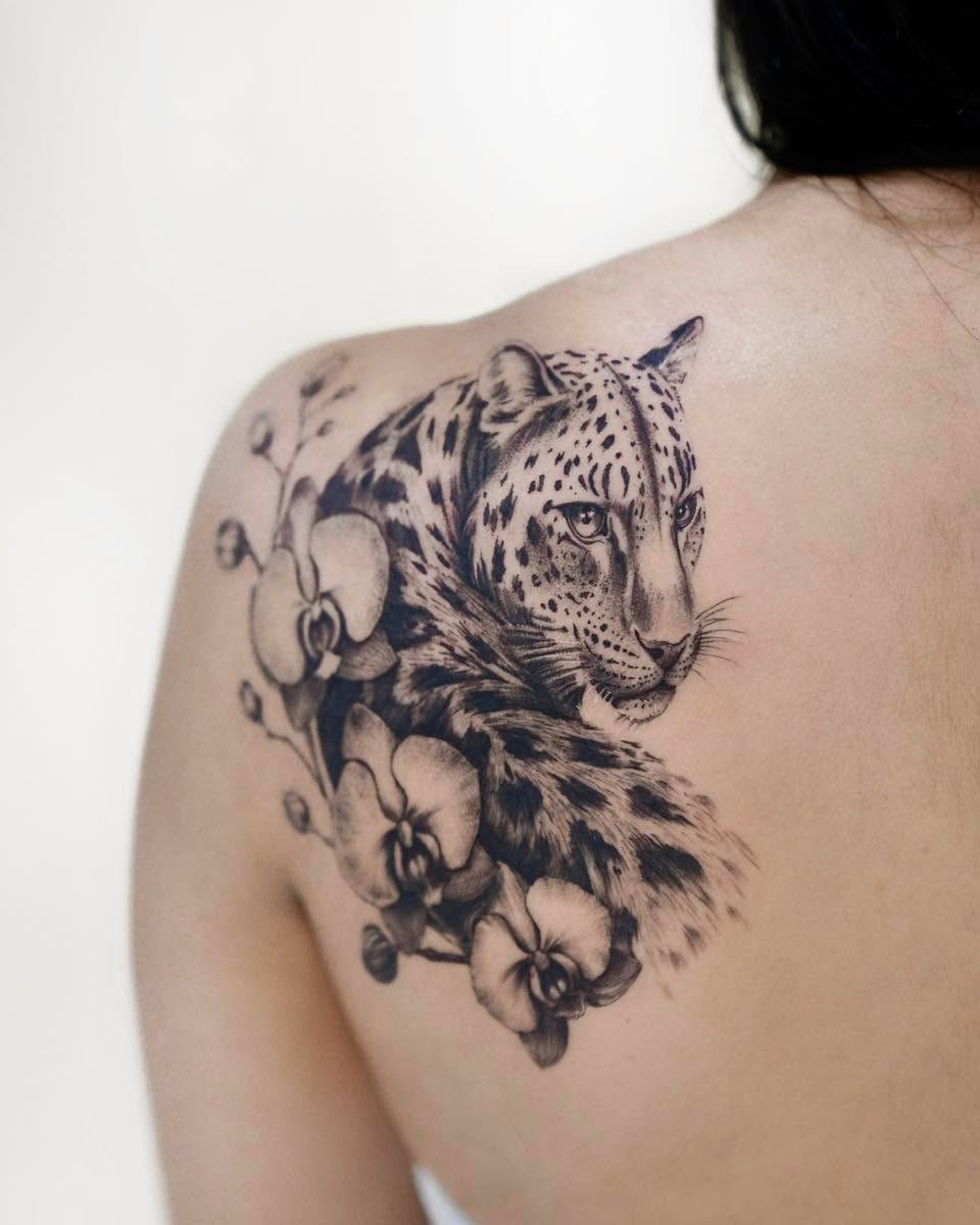 Tattoo by @helenini.tattoo — realism, black_and_grey