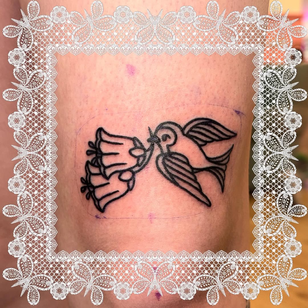 Tattoo by @laurito_tattoo — american_traditional, illustrative