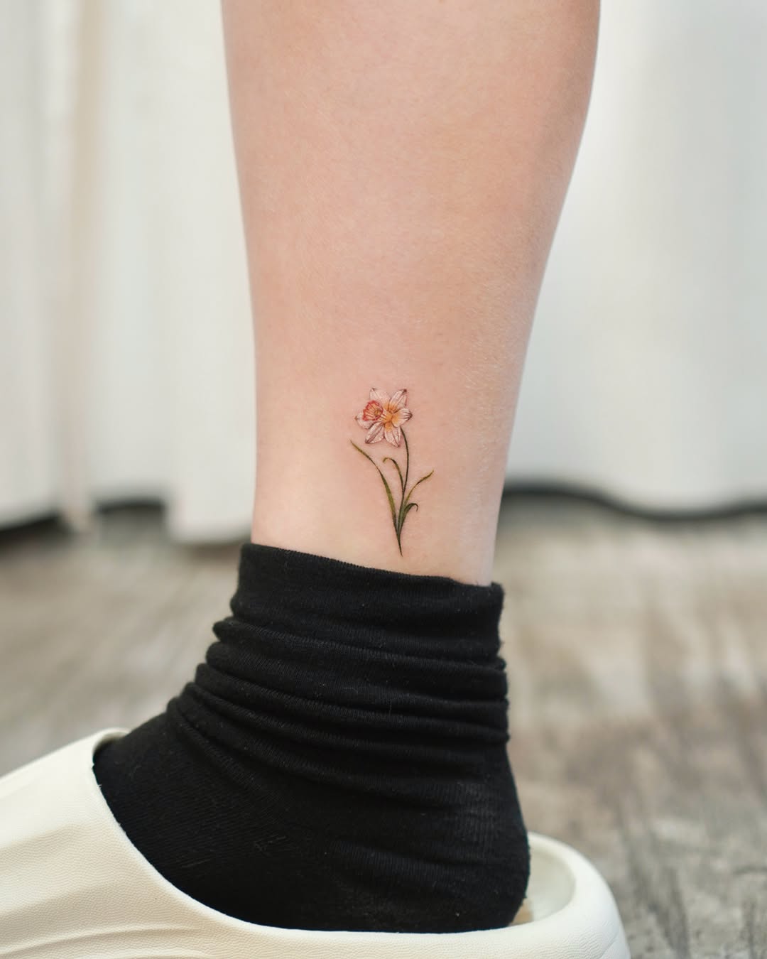 Tattoo by @yous_tattoo — fine_line