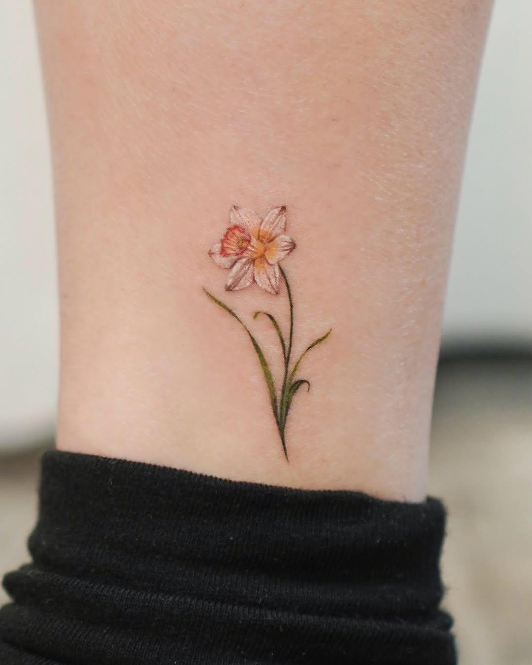 Tattoo by @yous_tattoo — fine_line, realism