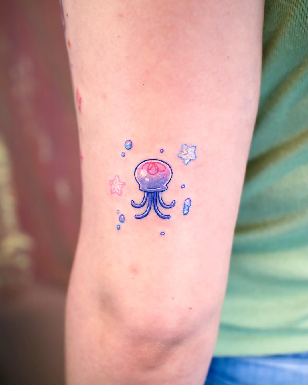 Tattoo by @mingkkwa_tt — new_school, minimalist