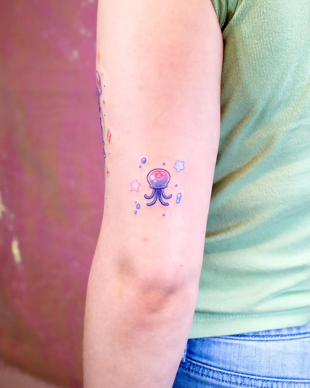 Tattoo by @mingkkwa_tt — new_school, minimalist