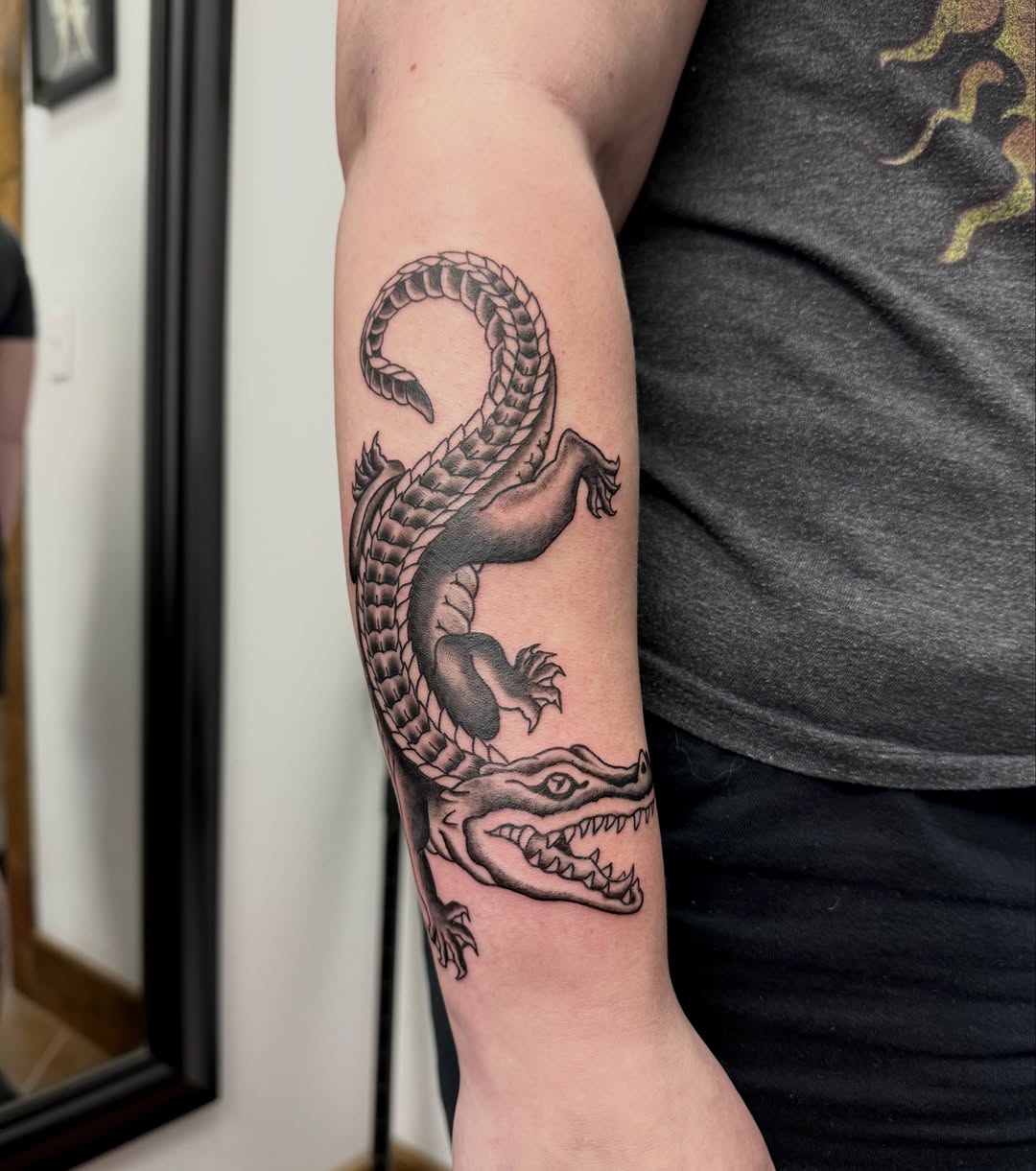 Tattoo by @slicedbyshaylee β american_traditional, illustrative