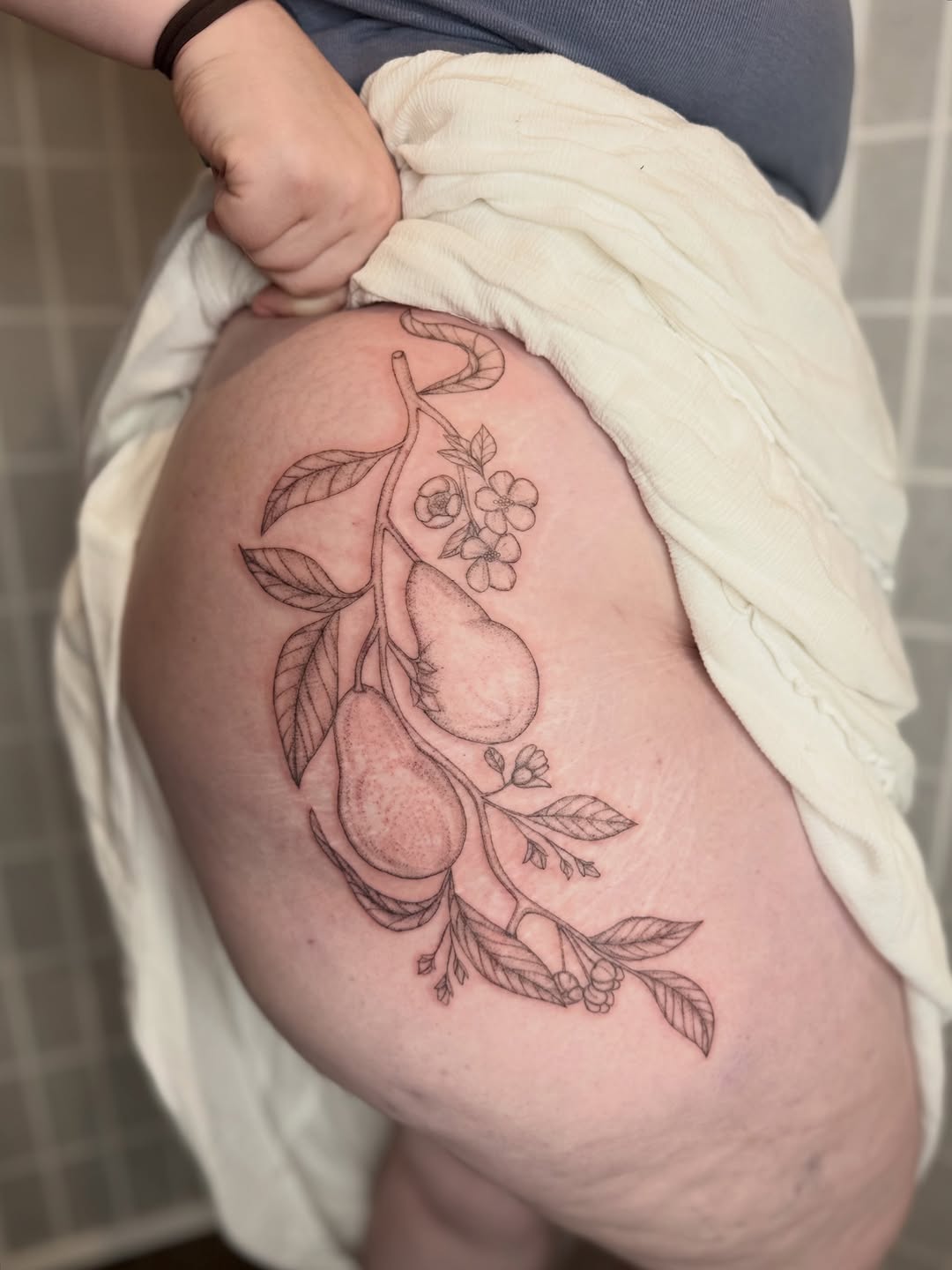 Tattoo by @dottedbydama — fine_line