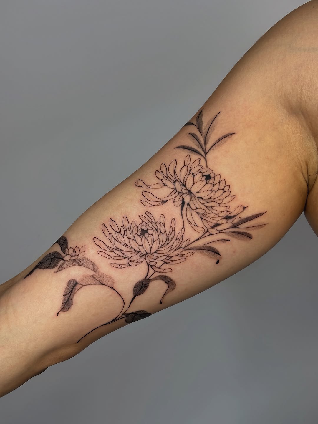 Tattoo by @sagodripp — fine_line, dotwork