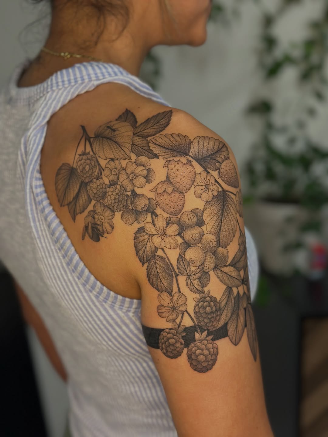 Tattoo by @vreevestattoo — black_and_grey, realism