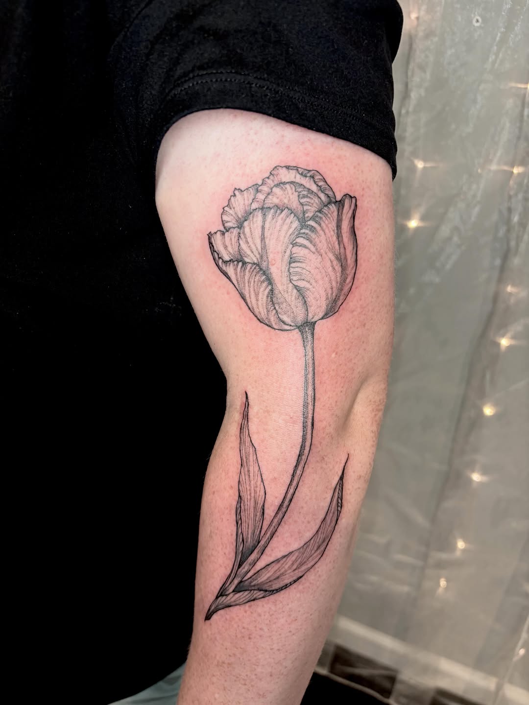 Tattoo by @judeletronik_tattoo — black_and_grey, fine_line