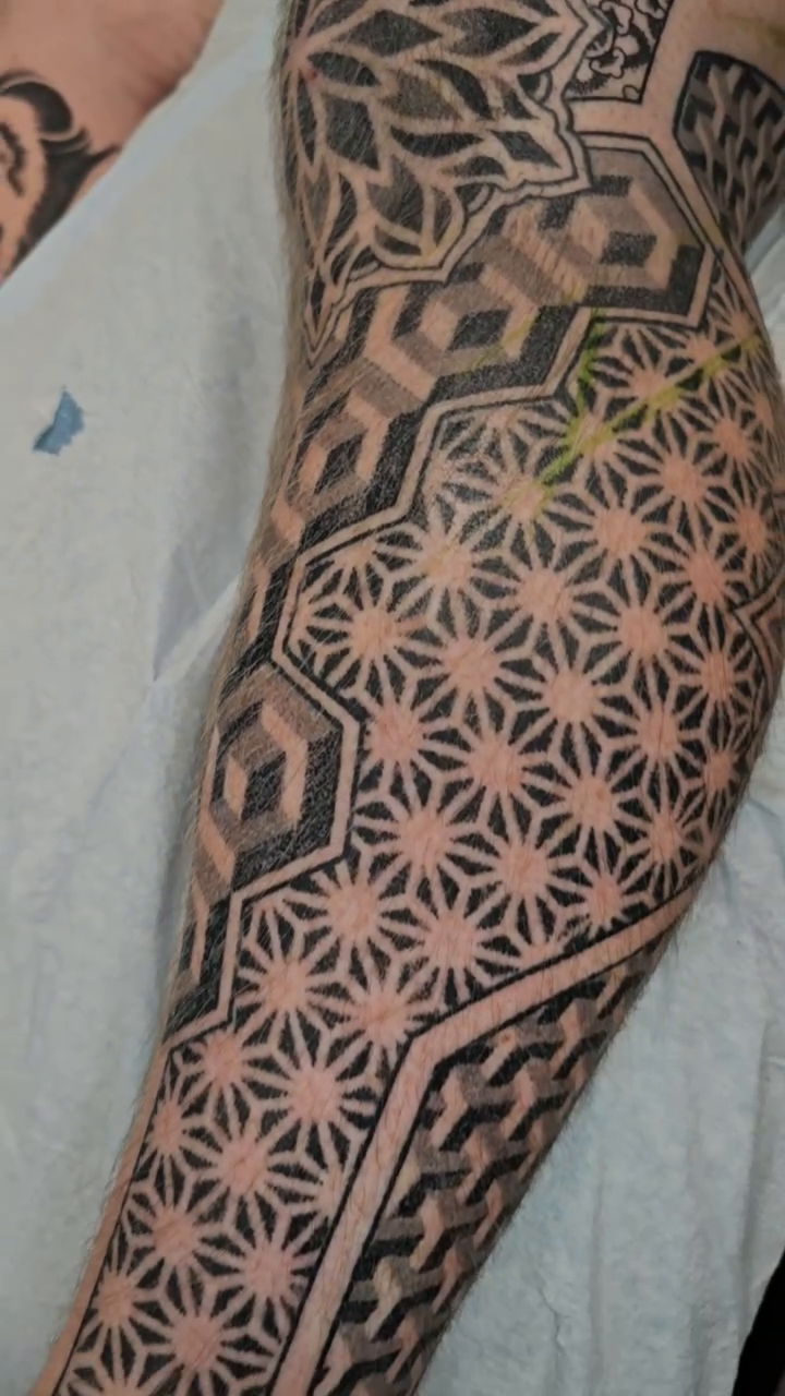 Tattoo by @avelourdtattoos — geometric, blackwork