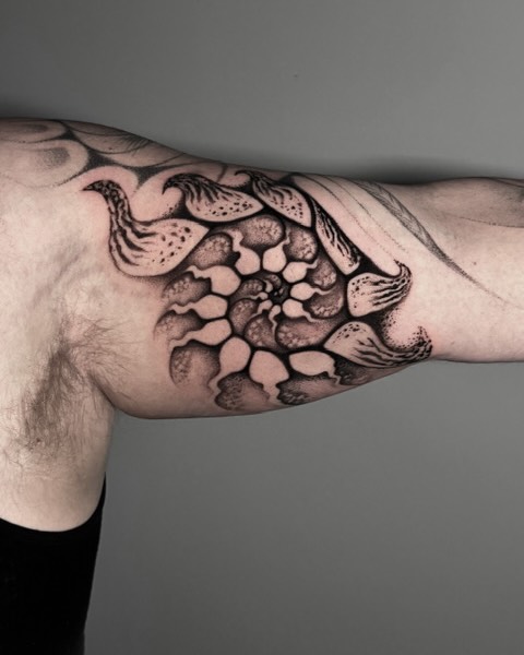 Tattoo by @fineartunbound — dotwork, geometric