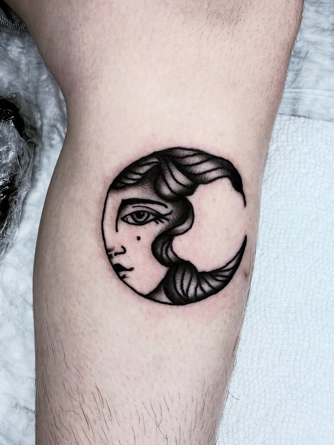 Tattoo by @yulia.vita.tattoo — black_and_grey, chicano