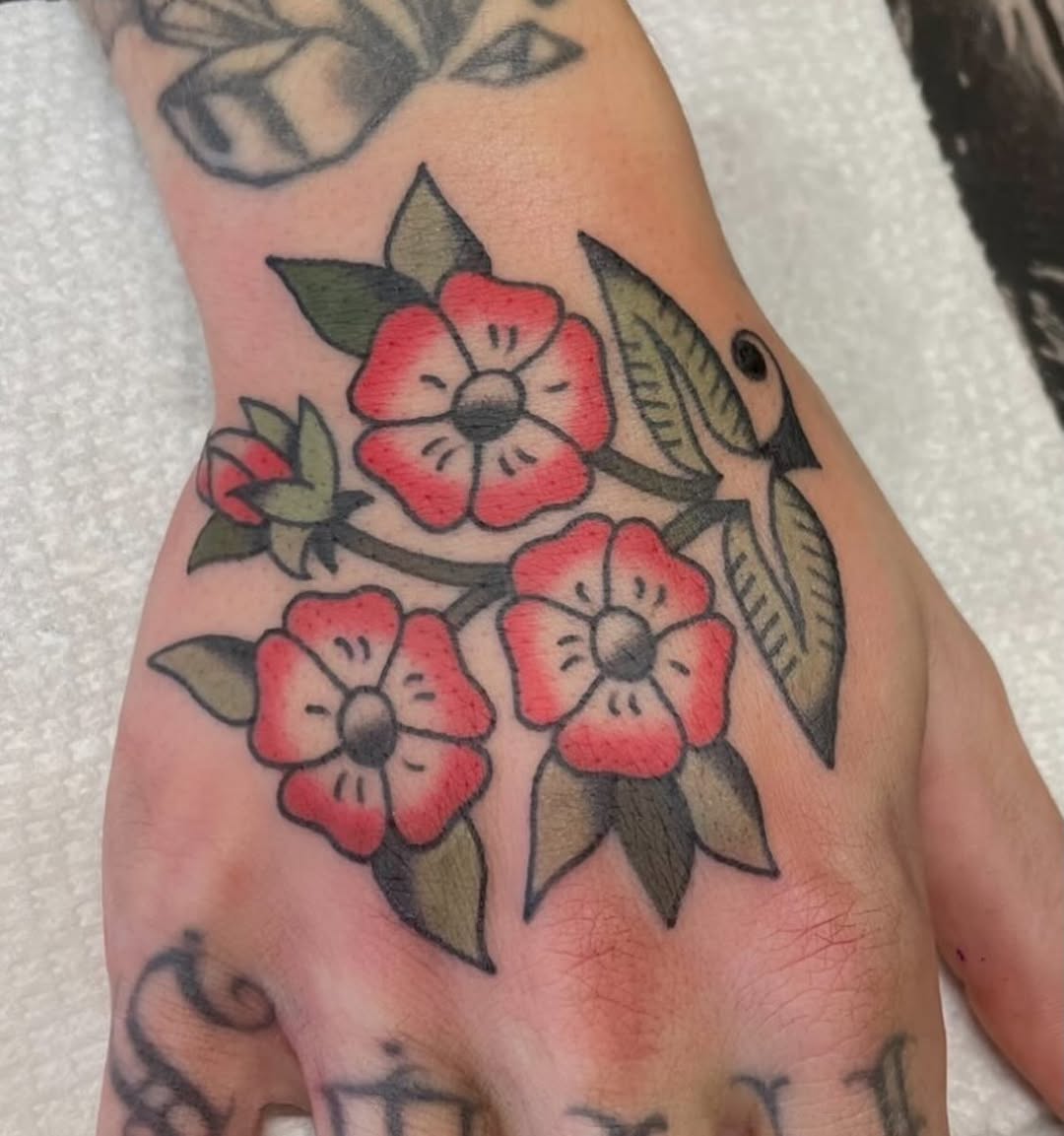 Tattoo by @eight.of.spades — american_traditional
