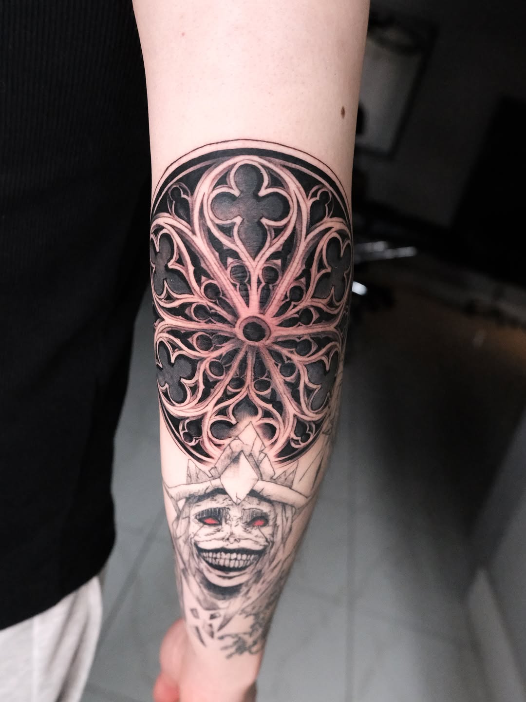 Tattoo by @vox_von_vader — blackwork, illustrative