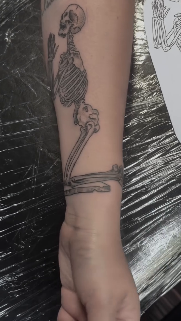Tattoo by @dannyleeart — black_and_grey, fine_line