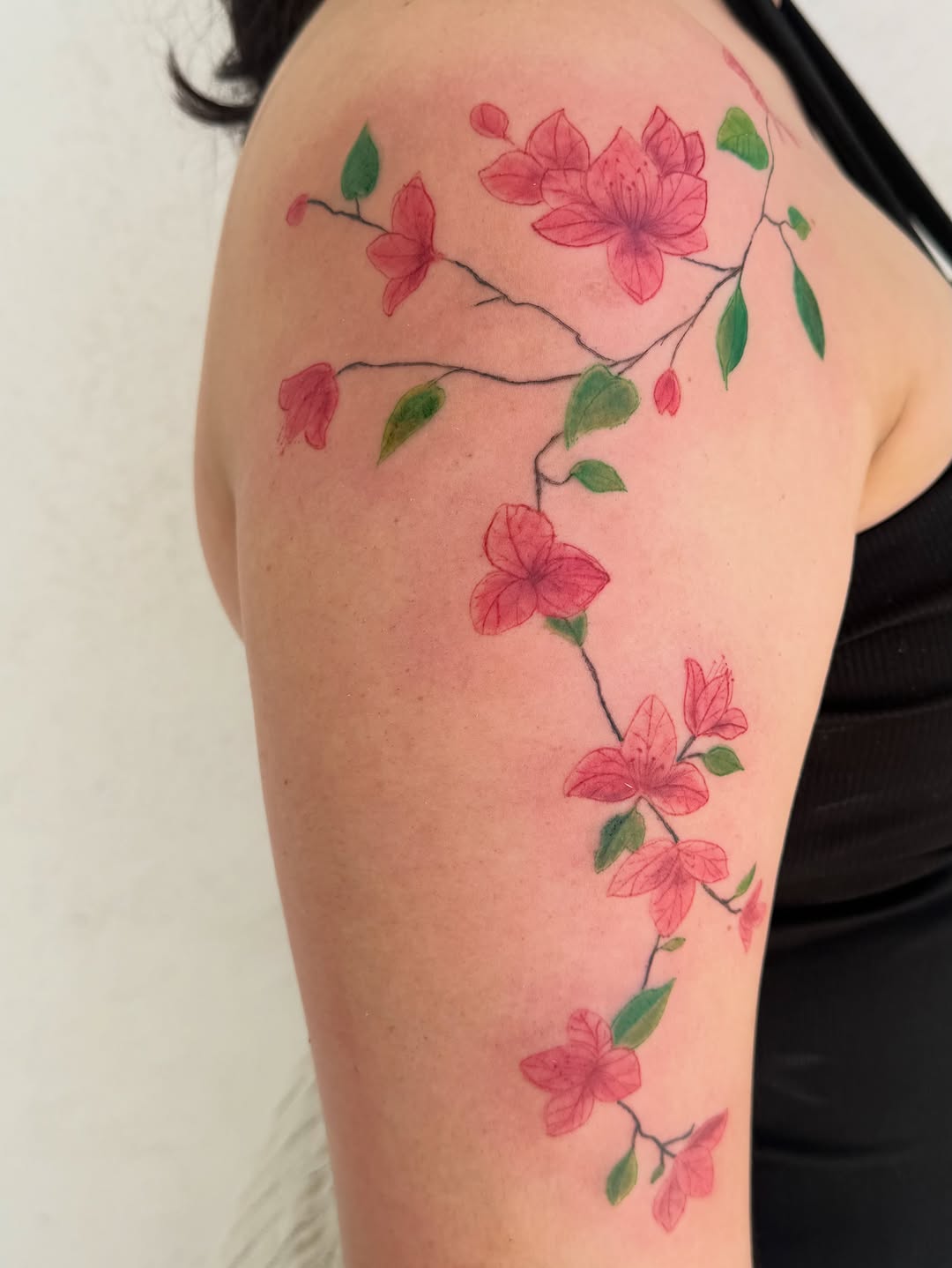 Tattoo by @healohakamanu — illustrative, fine_line