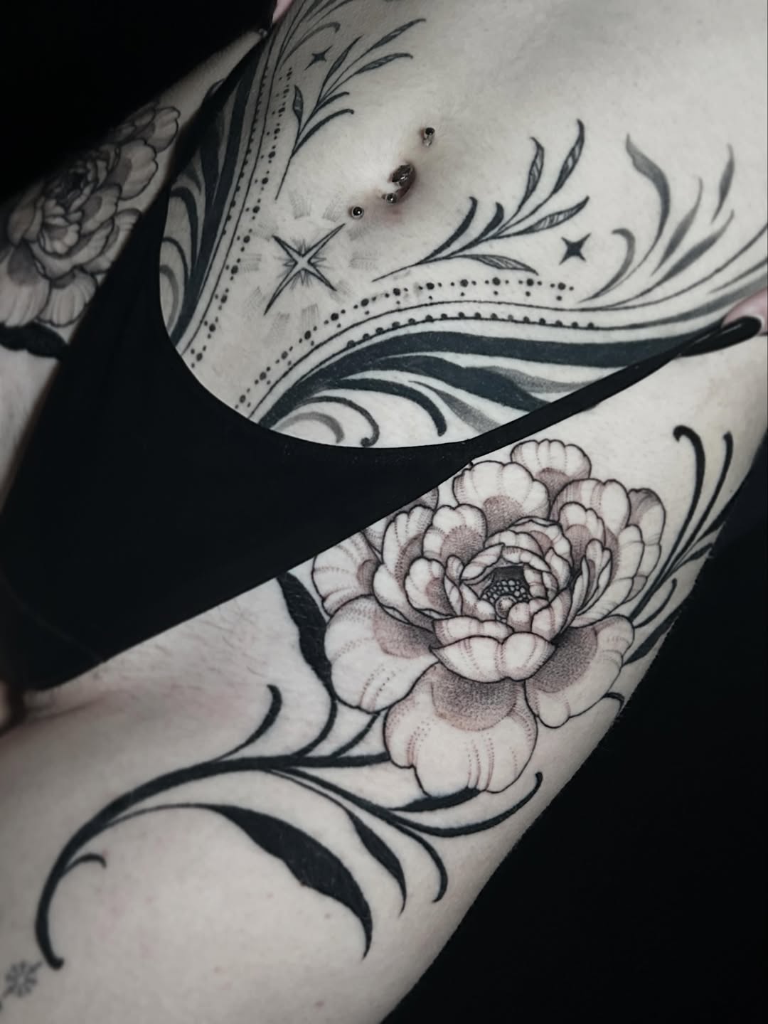 Tattoo by @ashleemshar — black_and_grey, dotwork