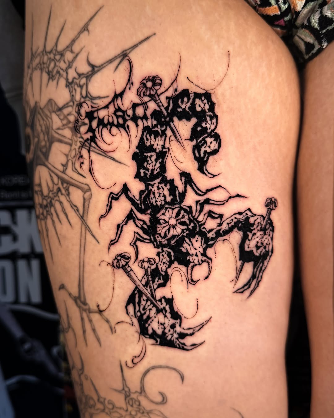 Tattoo by @wedbecutetattooed — blackwork, illustrative
