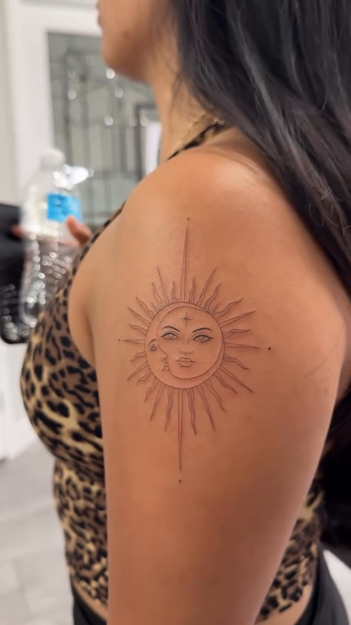 Tattoo by @heynicetatt โ fine_line, illustrative