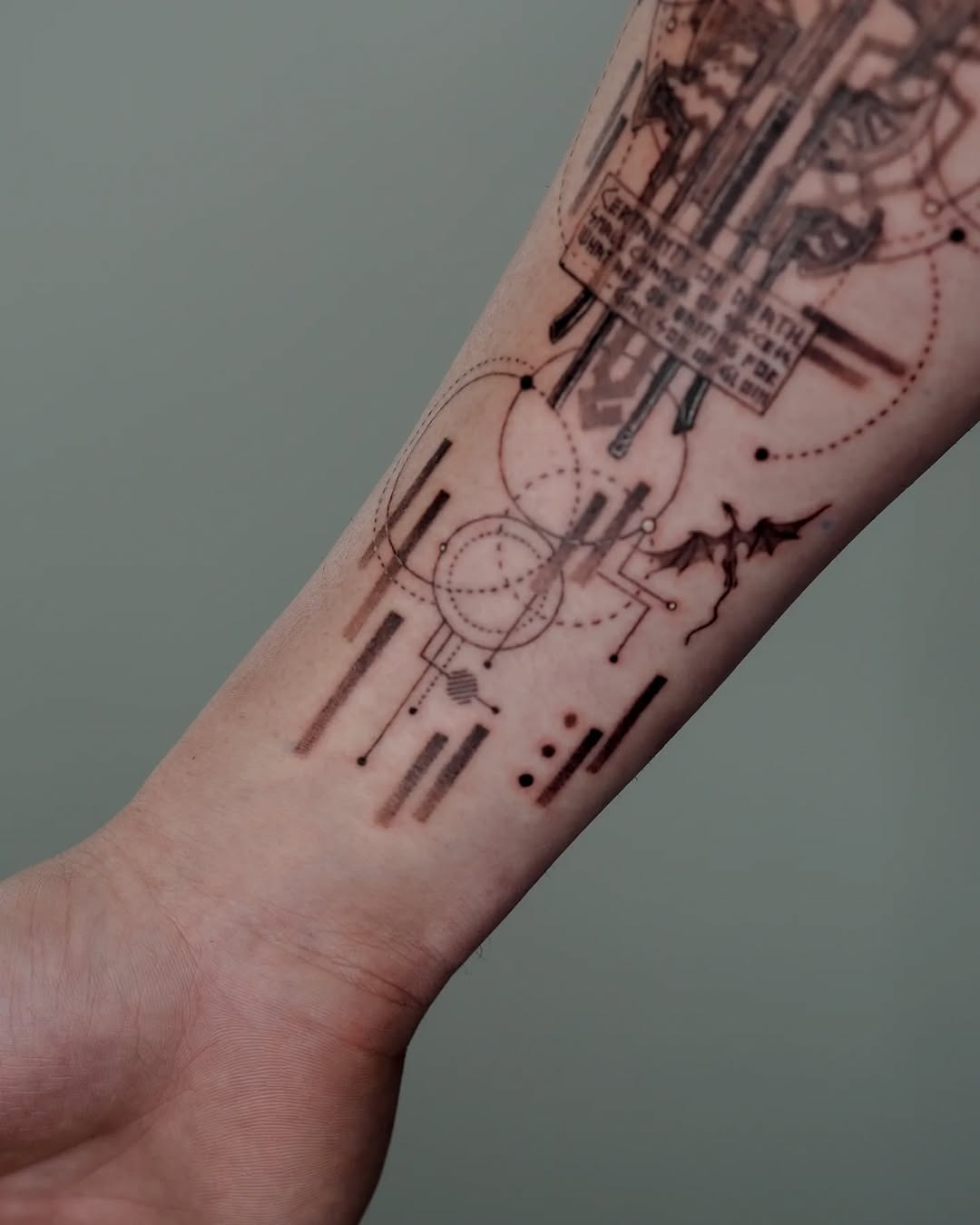 Tattoo by @mk_tt__ — geometric, black_and_grey
