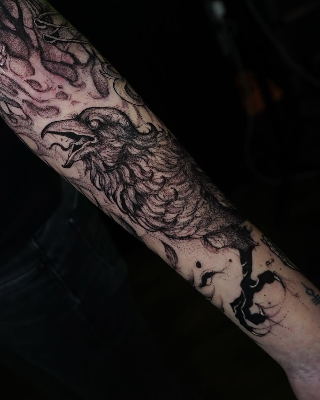 Tattoo by @evi_berry_falcon โ black_and_grey, dotwork