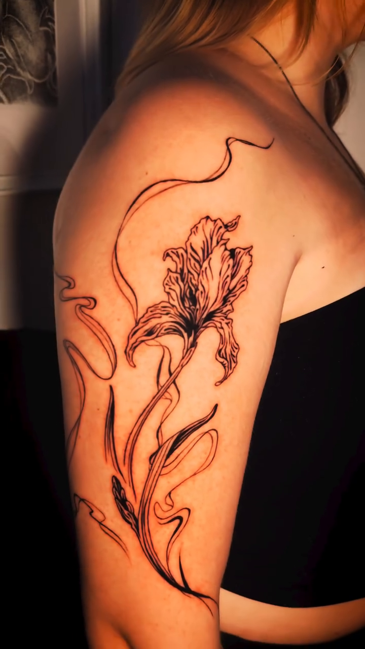 Tattoo by @ink_eating — fine_line