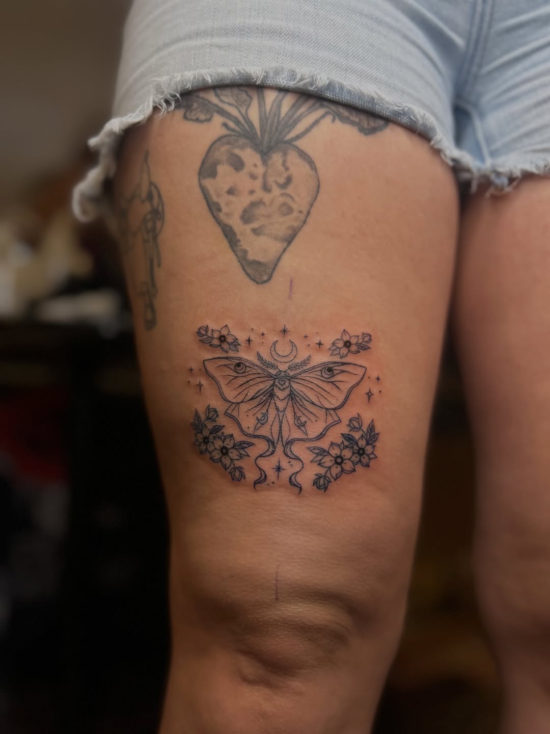 Tattoo by @hawkins.mirrandaa — fine_line, minimalist