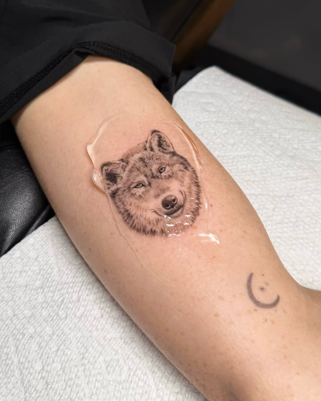 Tattoo by @av1.ink — realism, black_and_grey